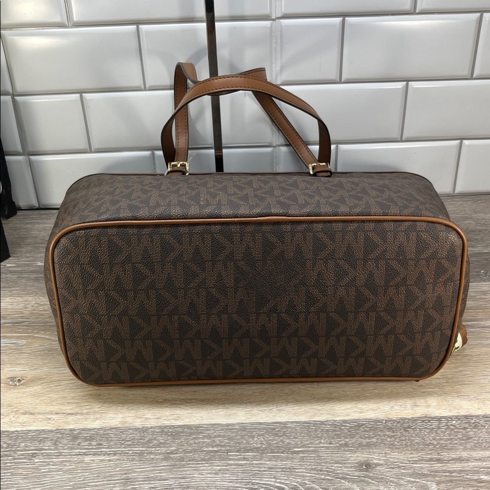 5461 MICHAEL KORS BROWN JET SET TOTE 258675461 - Picture 3 of 13
